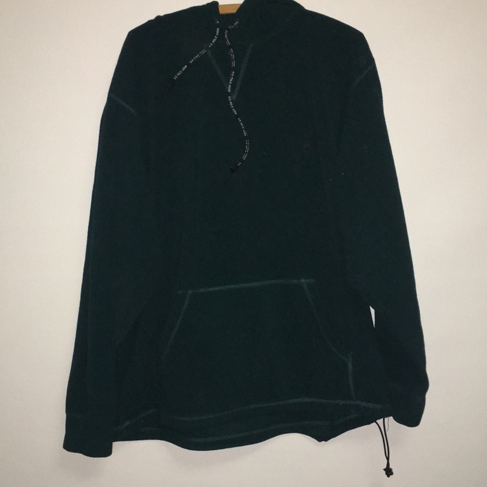 Men’s polo sweatshirt